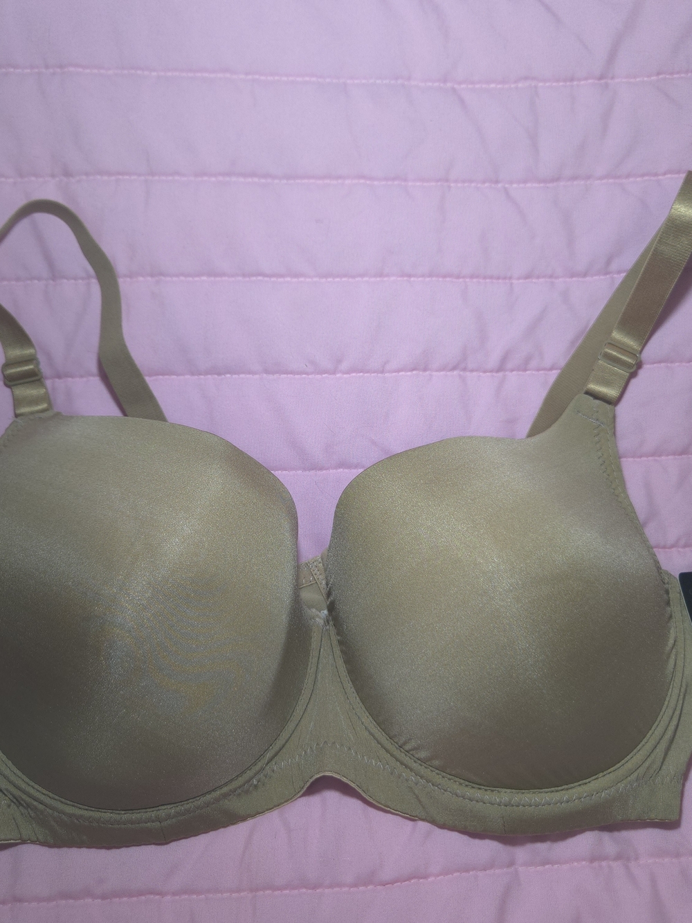 Youmita Smooth Molded T-Shirt Bra in Beige NWT 40D